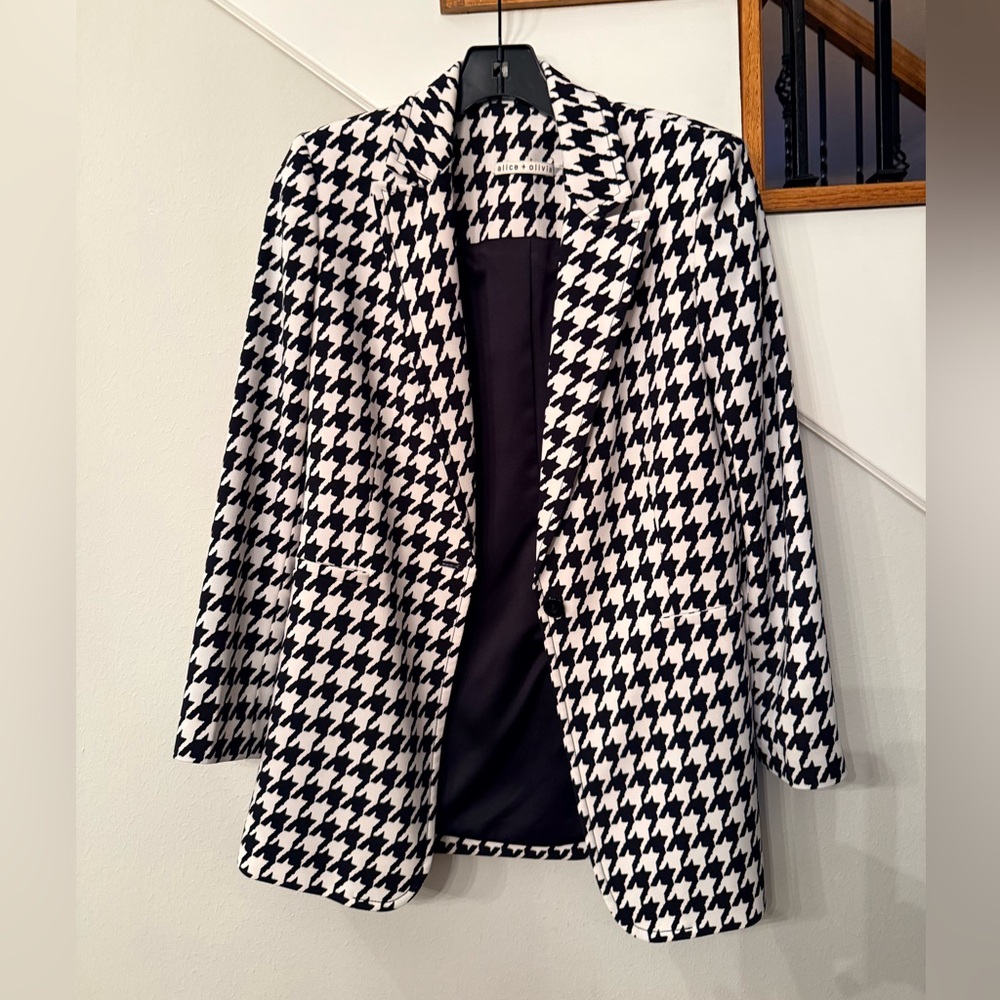 Alice + Olivia Houndstooth Blazer
